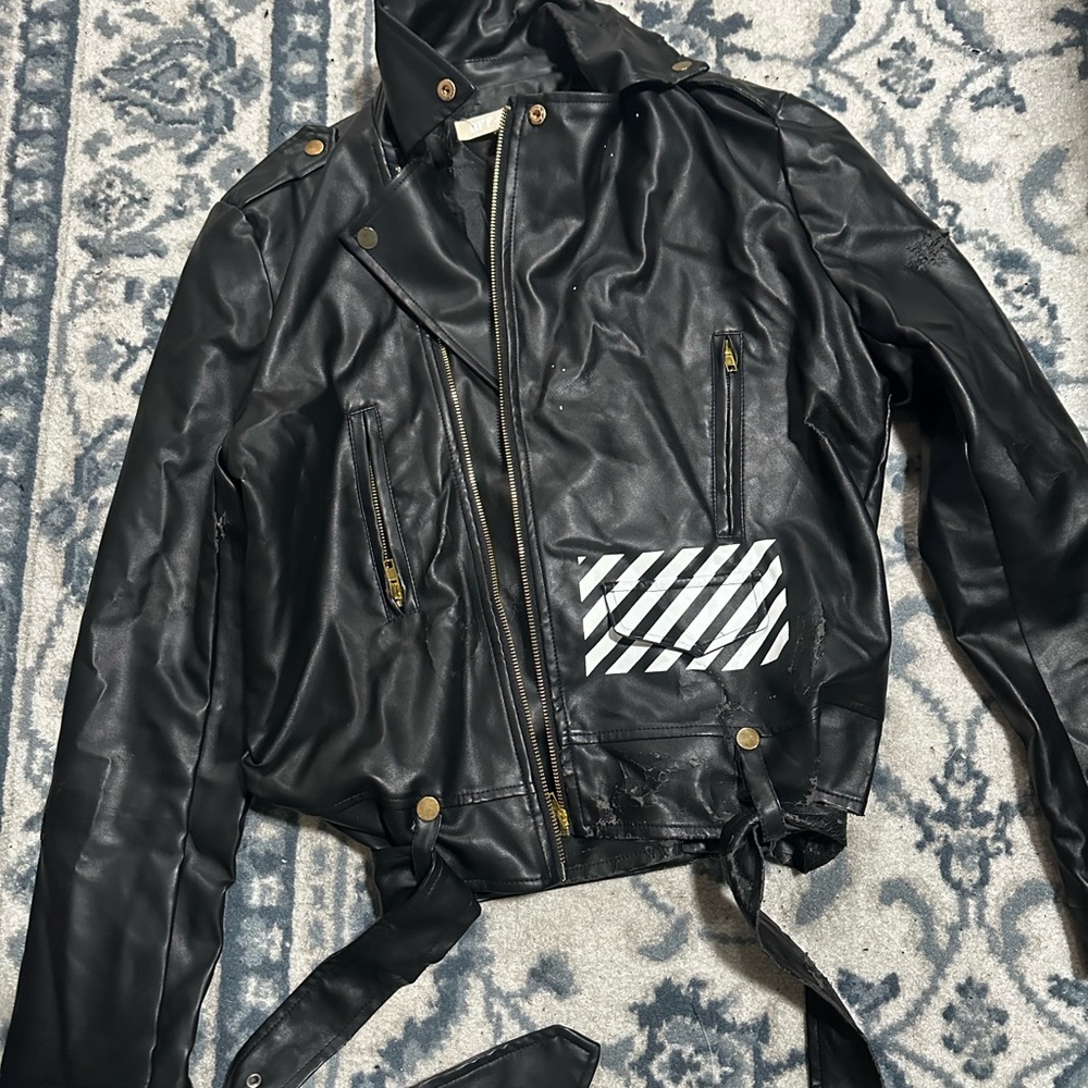 Off white leather jacket size large (wears small)